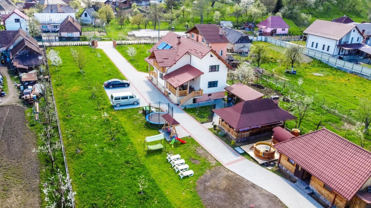 Casa Nely Hotel Sighetu Marmatiei Luaran gambar