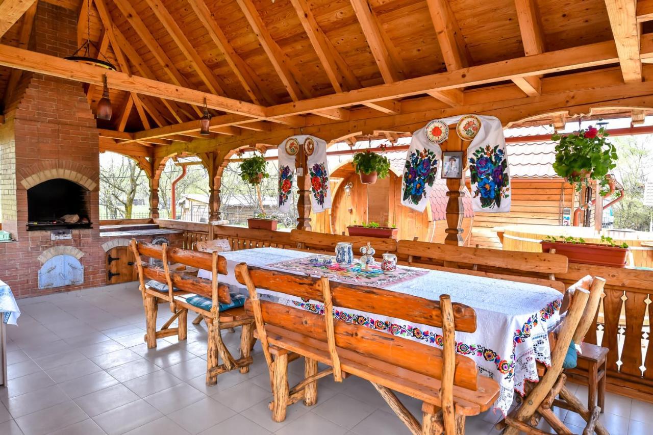 Casa Nely Hotel Sighetu Marmatiei Luaran gambar