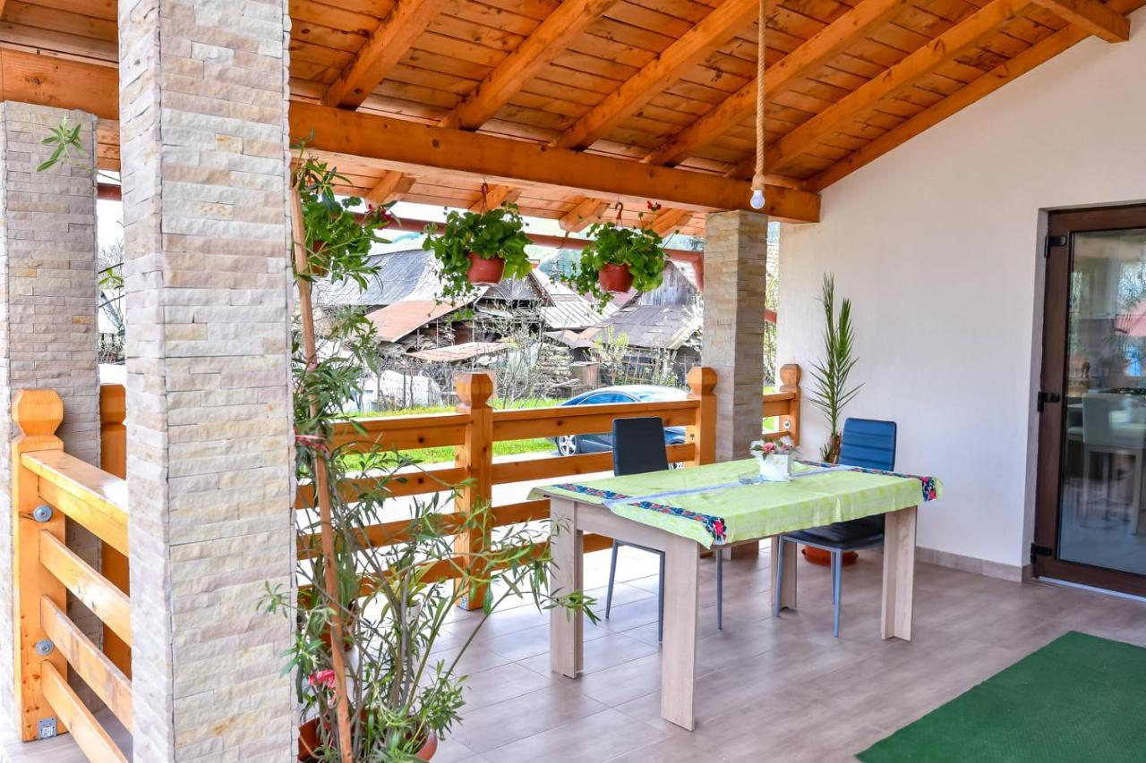 Casa Nely Hotel Sighetu Marmatiei Luaran gambar